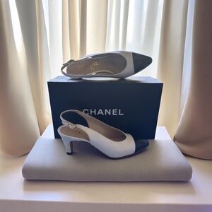 Chanel slingback heel